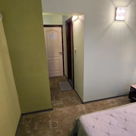 בית הארחה Excelsior Guest House רבדה