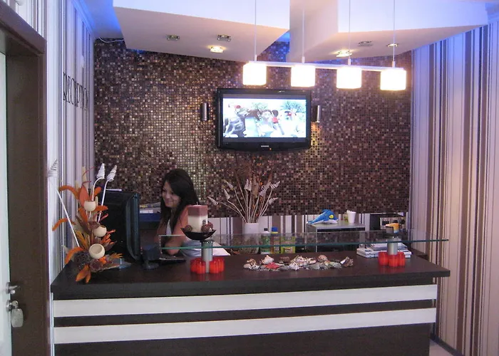 Affittacamere Excelsior Family Ravda